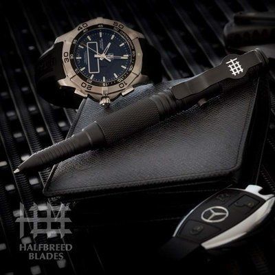 Тактическая ручка Halfbreed Blades Tactical Bolt Pen - black TBP-01-BLK фото